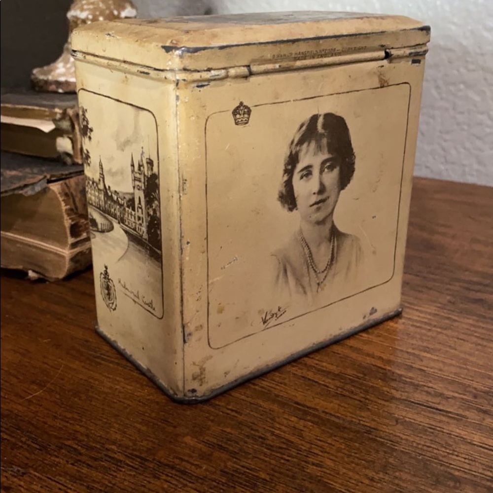 Old tin - Picture 4 of 4